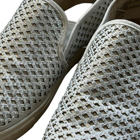 Material Girl white loafer Fashion Sneaker Slip On Rhinestone Ladies sz 8 - Picture 2 of 12